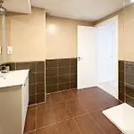 Apartman Chillahomes 102 *